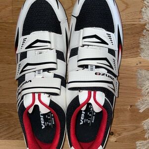 NWOT Venzo Men's Athletic Cycling Shoes - Black, White, and Red